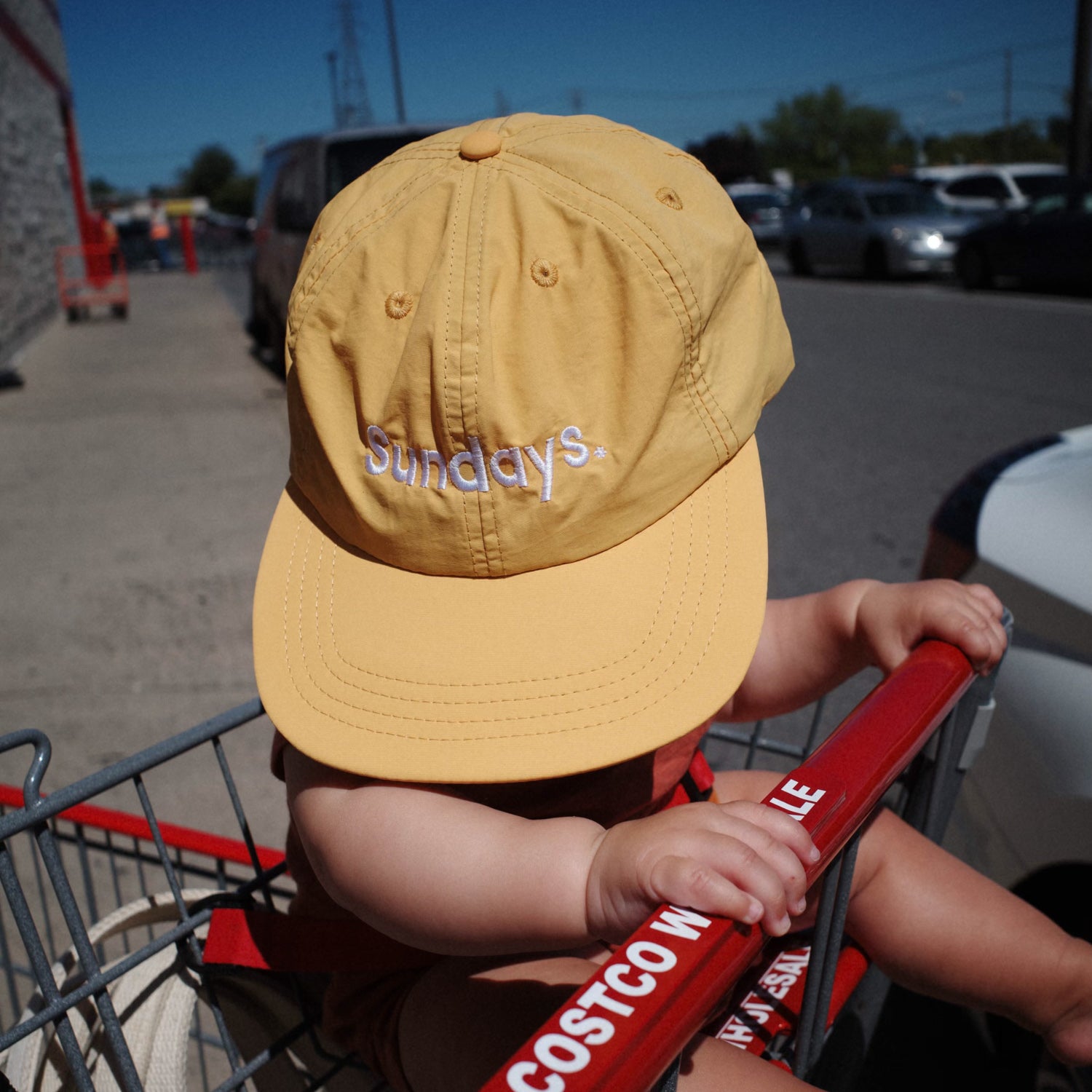 Sundays caps – Closed Mondays Sundays caps – Closed Mondays